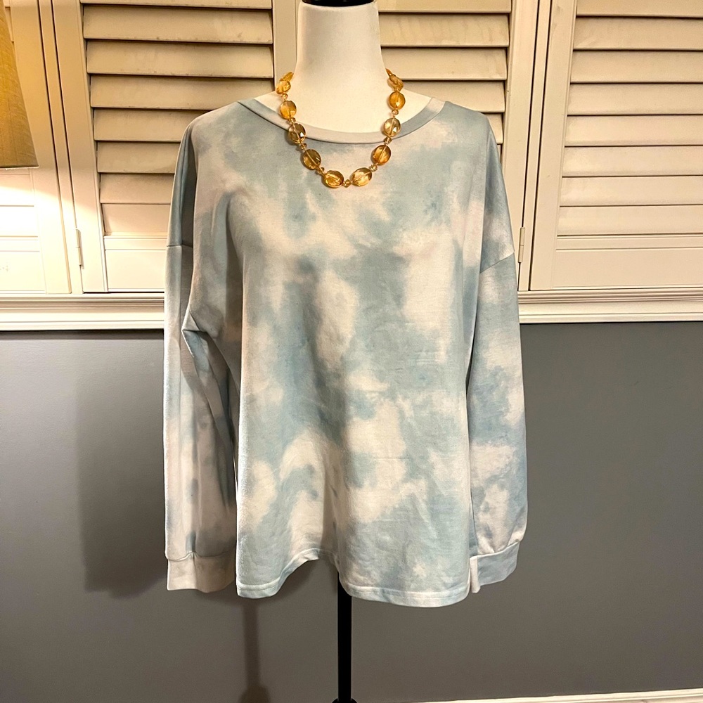 XL tie dyed sweat shirt from PatPat XL